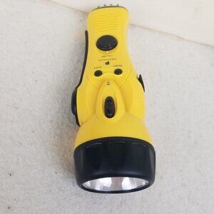 Flashllight Emergency Multifunctional Crank charge Radio Flashing Dynamo